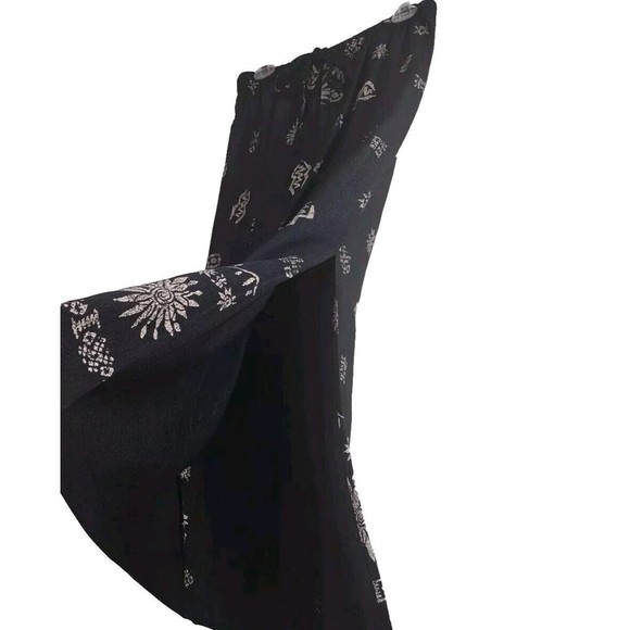 Bohemian A-line Skirt Women's Size M Flowy Black Tan Aztec Print - Picture 2 of 9